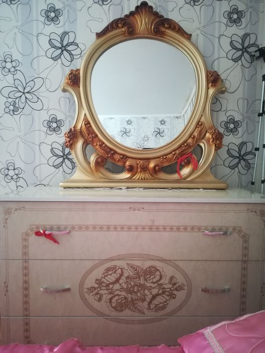 Продам спальный гарнитур. Состояние хорошее!