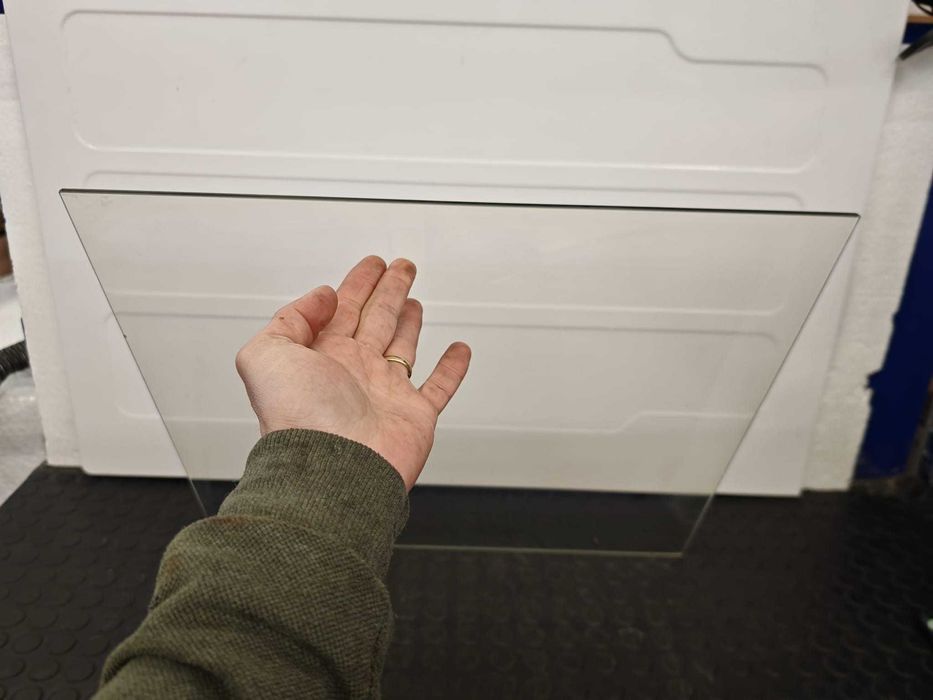 Geam intermediar cuptor Whirlpool 46.5 x 43.5 , din mijloc / R1