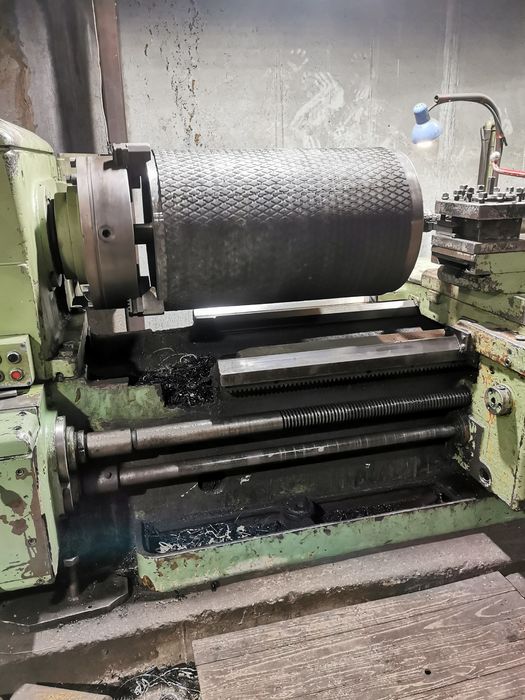 Токарные работы, фрезерные работы.