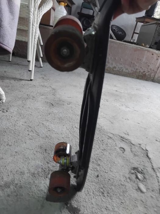 Скейт борт чёрный