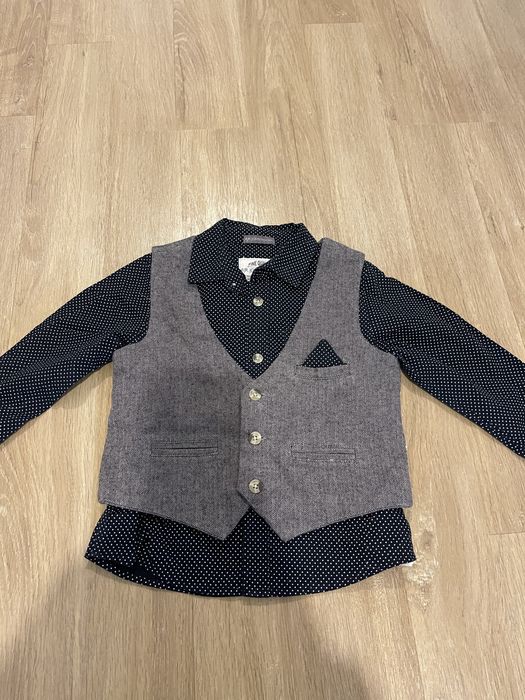 Camasa cu vesta 2-3 ani