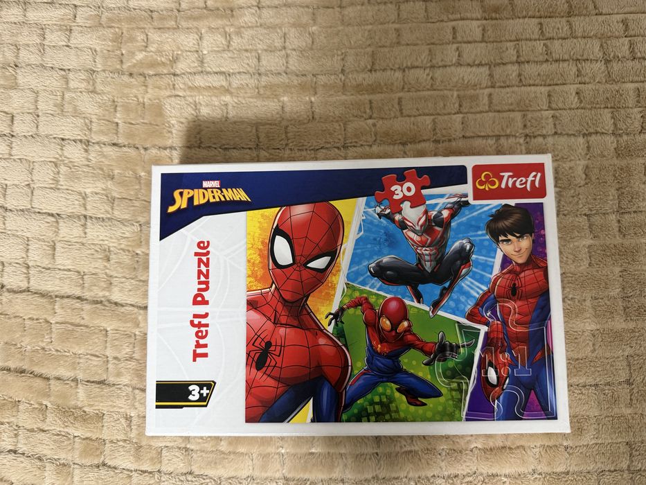 Lot puzzle Trefl