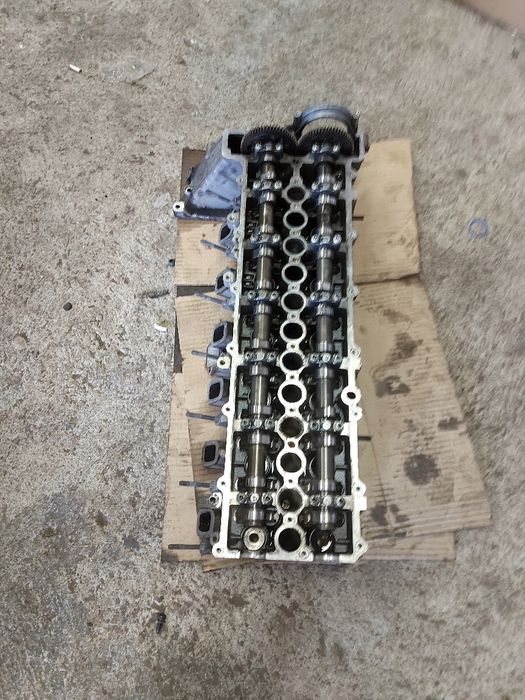 Глава за бмв 3.0д м57д30 306d3