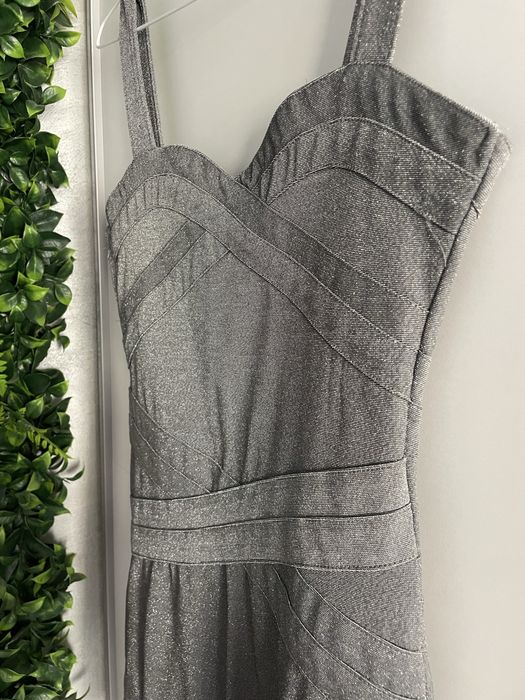 Бандажна рокля НМ