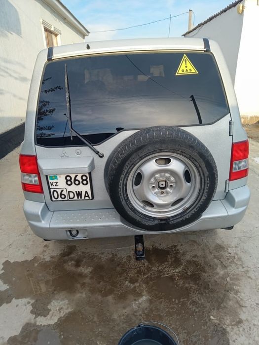 Mitsubishi pajero IO. 2005 сатылады