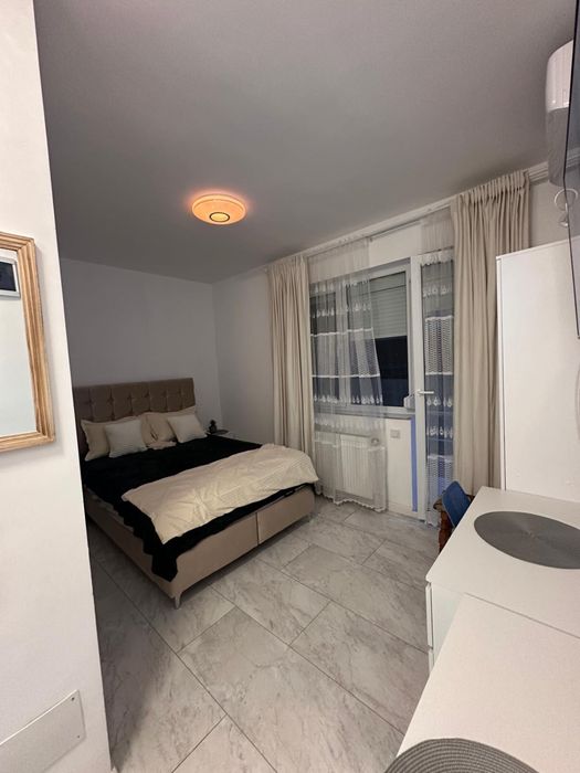 Garsionera de închiriat