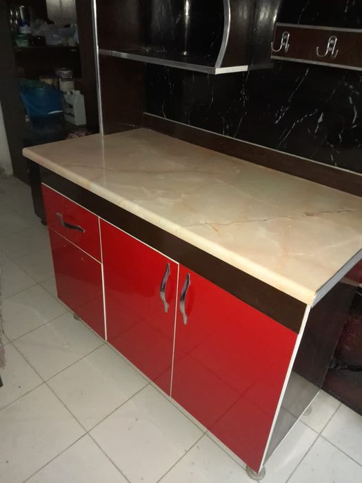 Кухонный шкаф, кухонный шкаф.