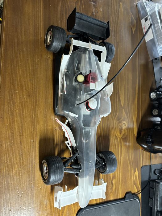 Automodel Nitro Kyosho F1 nou