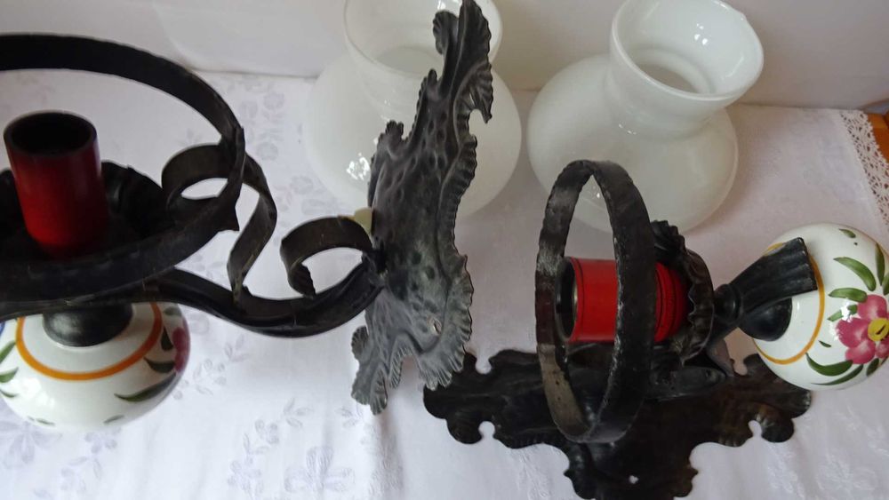 Два вентидж стенни лампи (аплици) от ковано желязо