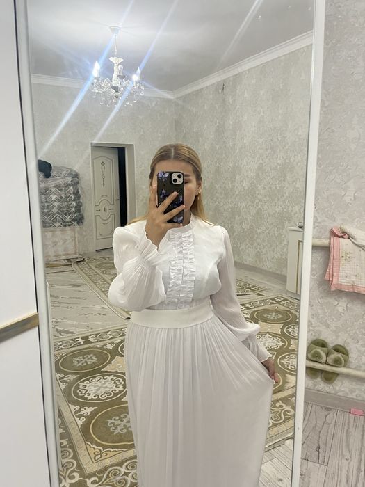 Платя почти новый