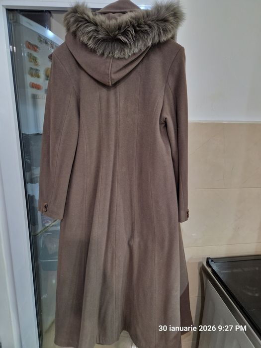 Palton de lănă nr.46,verde pădure, cu glugă