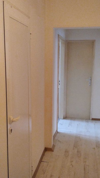 Дава се под наем Тристаен апартамент в София, 7-ми 11-ти километър - 65 кв.м за 430 € - Снимка #12