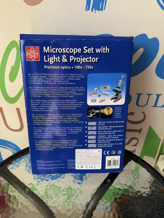 Детски микроскоп с осветление и проектор