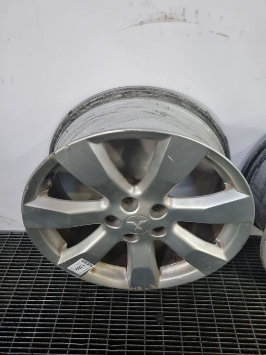 Jante aliaj Mitsubishi Outlander Facelift 2009 - 2012 (1369) R18 Et38 5*112
