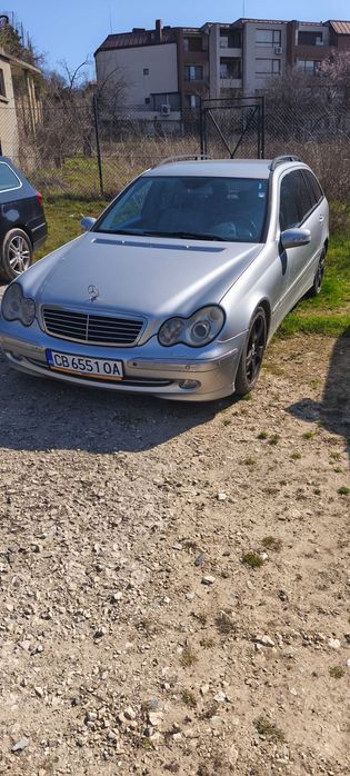 За продажба Мерседес с 220