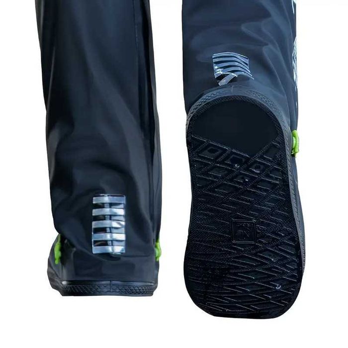 Водоустойчиви калъфи за спортни обувки (XL) за многократна употреба.