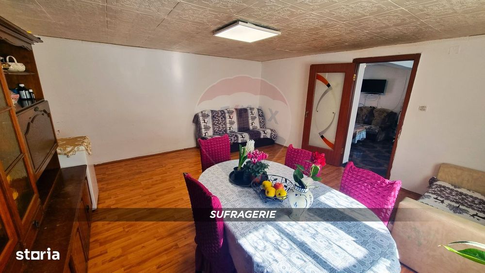 Casă de vânzare în Borlești, comuna Pomi
