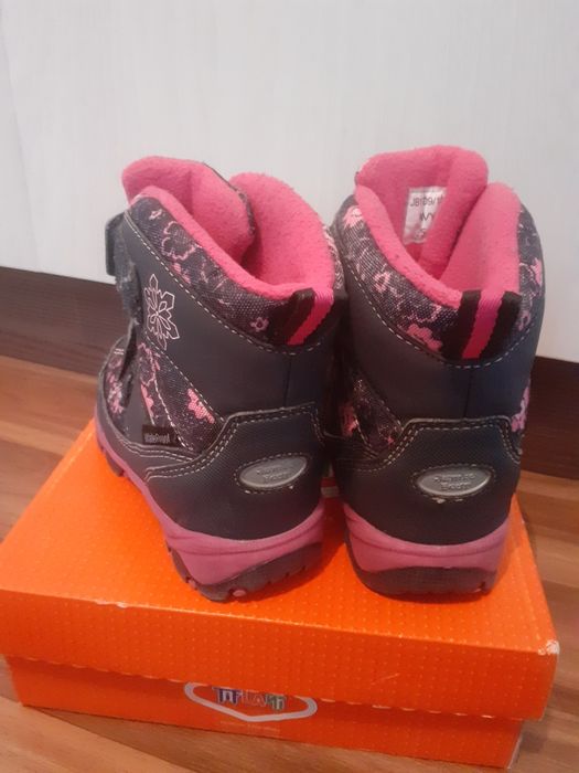 Детская модная обувь