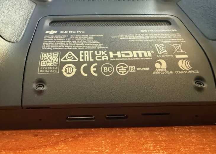 Дистанционно управление DJI Смарт Дрон DJI RC PRO Enterprise протектор