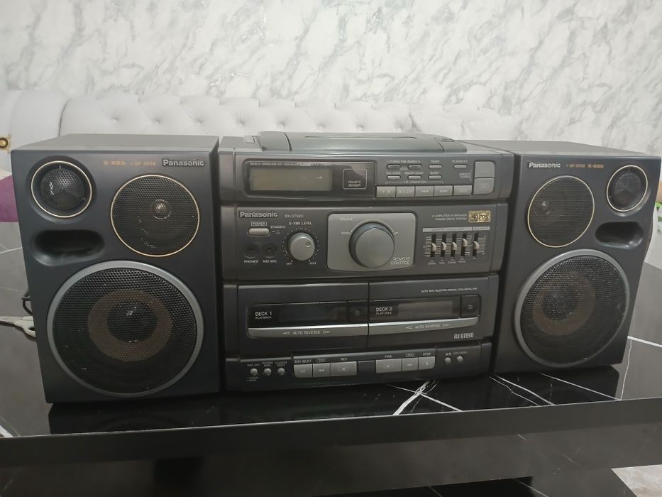 Музыкальный центр