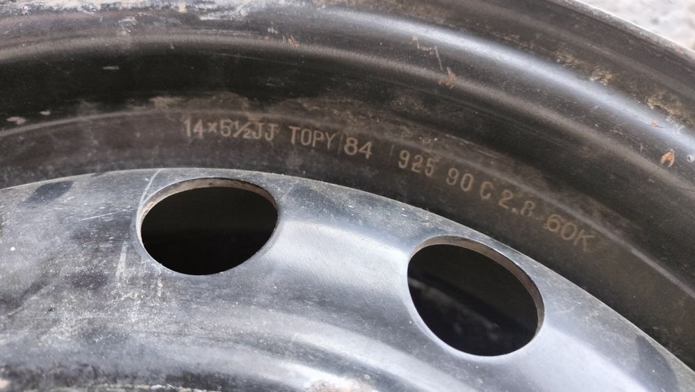 Продам диск Мазда