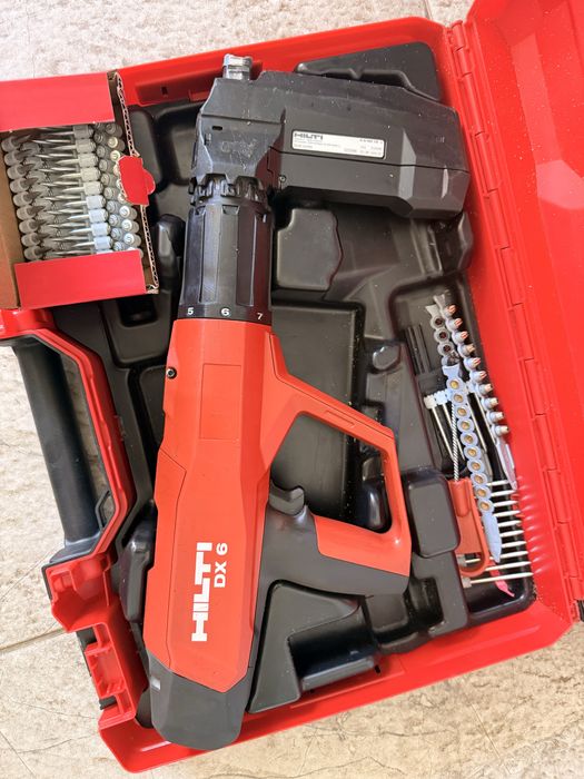 Pistol impantat cuie beton HILTI DX6