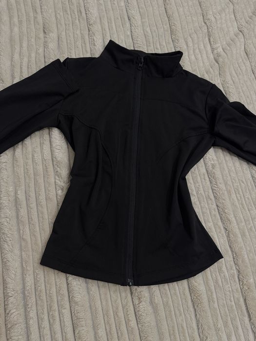 Рашгад размера s,m, черного цвета