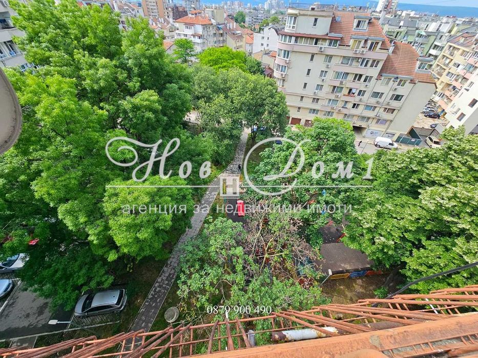 Продава се Четиристаен апартамент в Варна, Левски - 80 кв.м за 1875 €/кв.м - Снимка #1