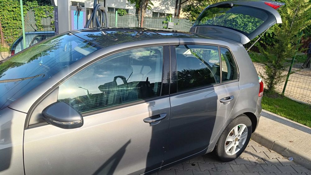 VOLKSWAGEN Golf 2010 — imagine 3