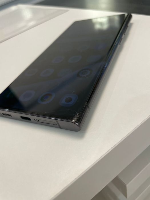 Samsung S22 ULTRA 256GB & 12 RAM