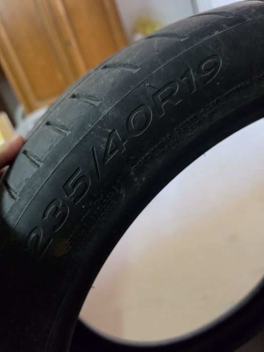 Anvelope vara Hankook S1 EVO3 235 40 19