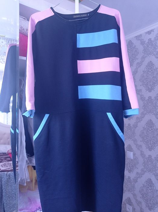 Продам платья спрочно