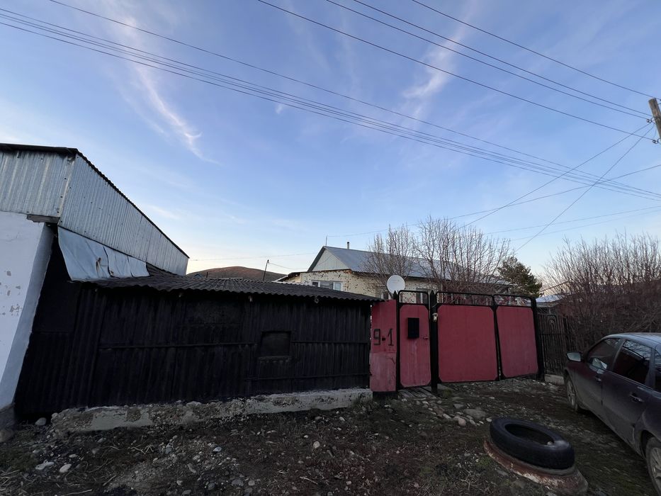 Продам до в п. Глубокое