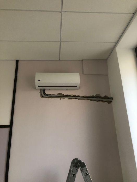 Установка кондиционера!