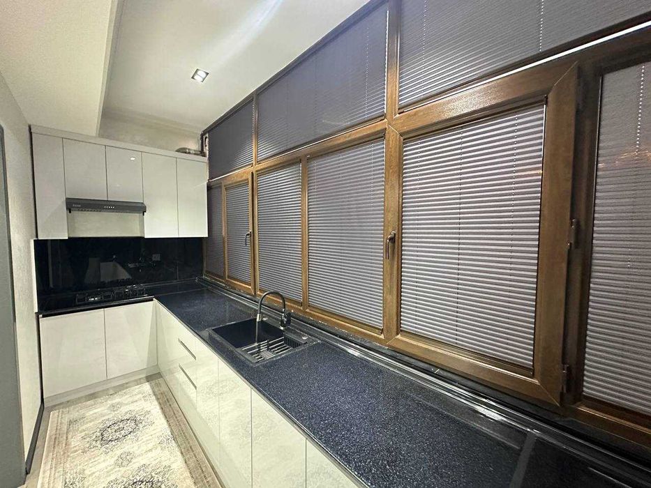 3х комнатная квартира на 7 этаже 68кв/м, в Самарканде