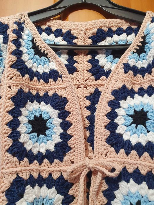 Cardigan crosetat