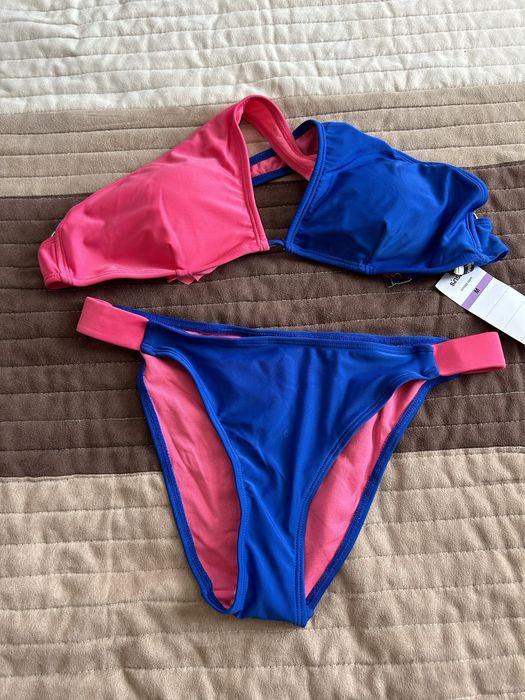 Бански костюм чисто нови