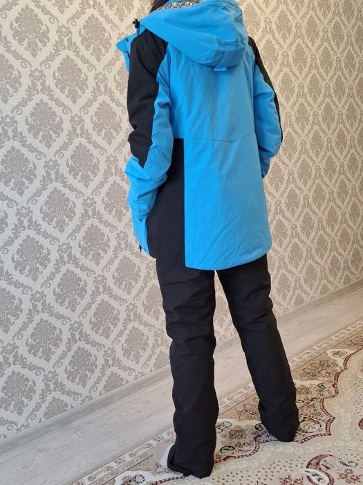 Горнолыжный костюм