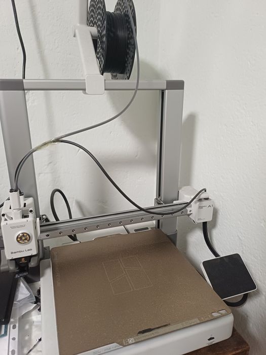 3D принтер Bambu Lab A1 и филаменти