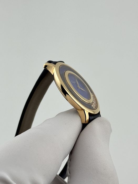 Наручные золотые часы с бриллиантами Chopard Happy Diamonds