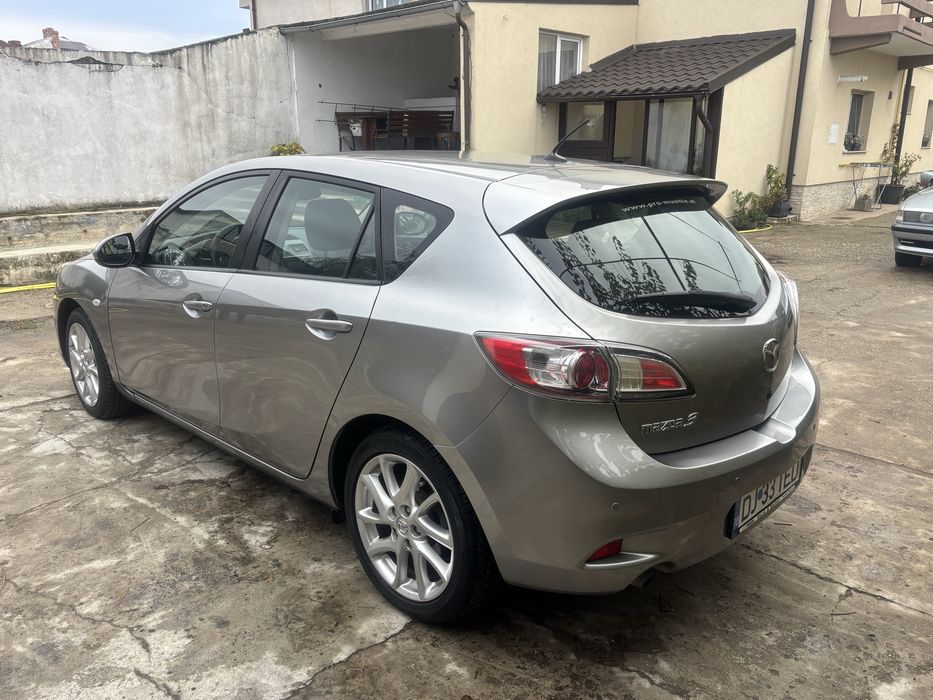 Mazda 3 2012 benzină, 4.600 € — imagine 3