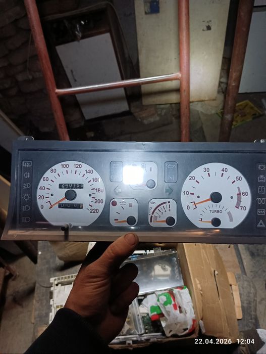 Арматурно табло -уреди Рено 5 ГТ Турбо 11 турбо