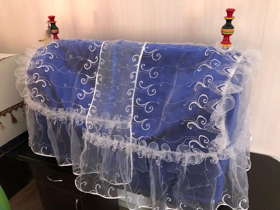 Бесік (детская казахская люлька)