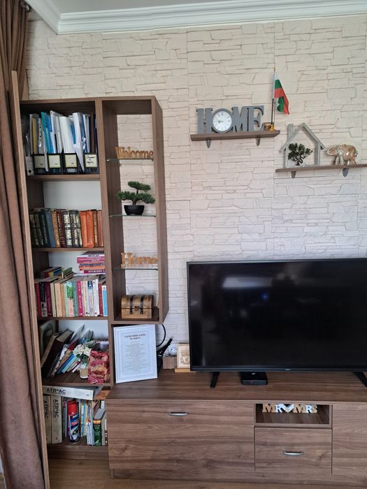 Холна секция поръчкова