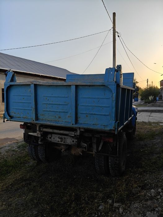 Zil 130 Sotiladi. Holati ishga tayyor.