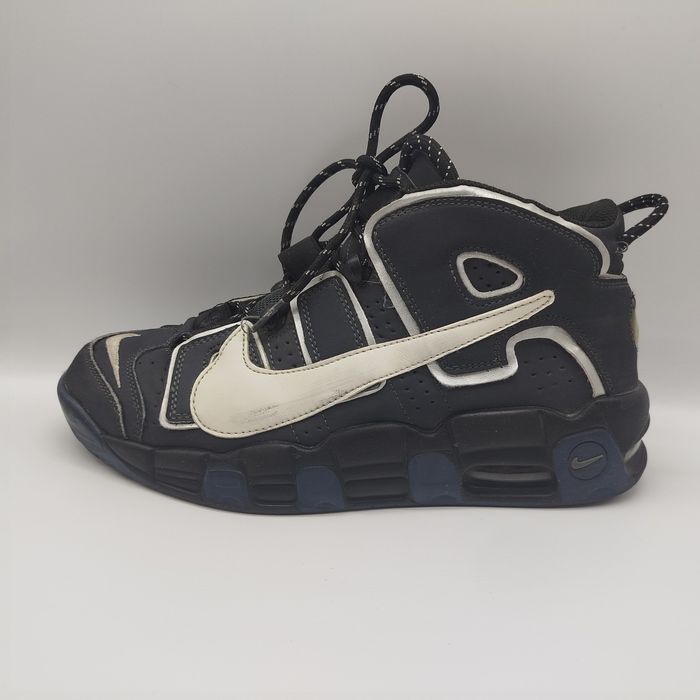 Модель кроссовок Nike Air More Uptempo 96