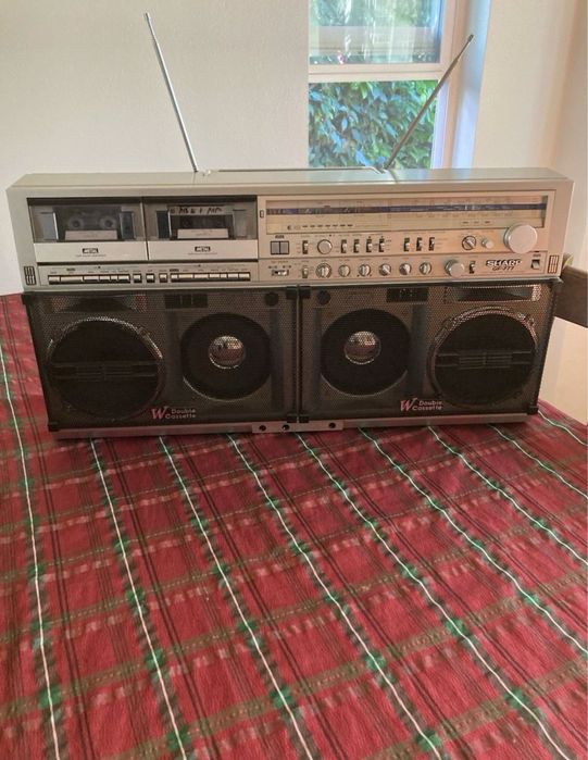 SHARP GF 777 radio casetofon