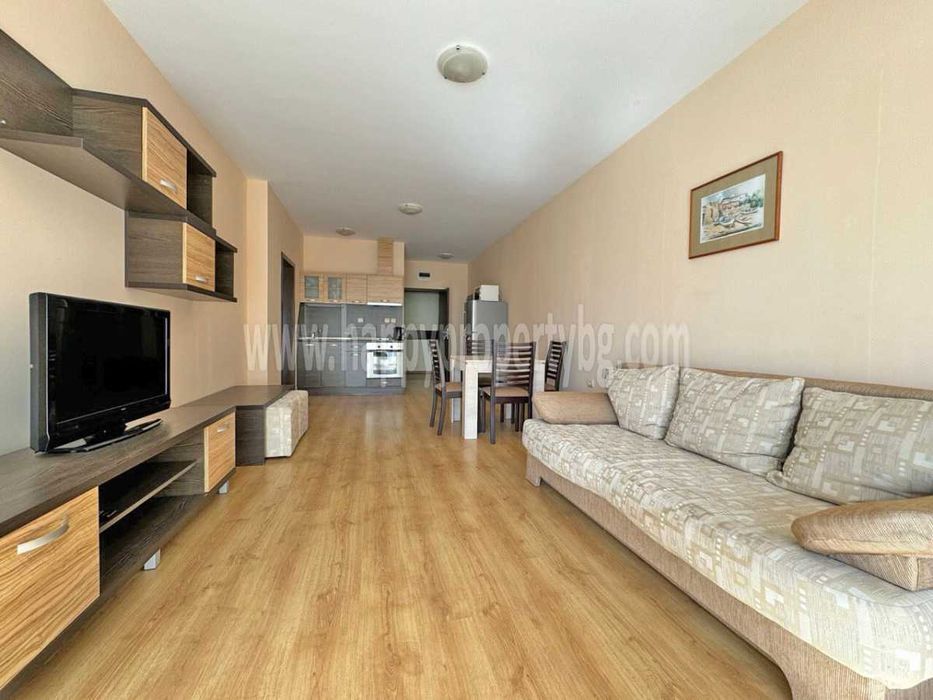 Продава се Двустаен апартамент в Свети Влас - 90 кв.м за 1323 €/кв.м - Снимка #1