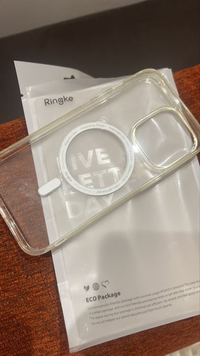 Husa Magnetic Case Iphone 16 pro