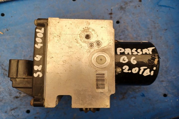 Pompa ABS 3C0614109J  16431607 16431507E Volkswagen VW Passat B6 [200